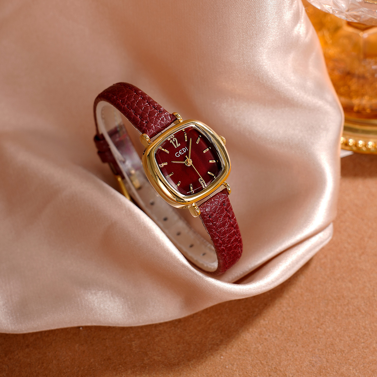 UTHAI 61018 CQ490 Simplicidad, - Luxury Watch Values reseña y precio