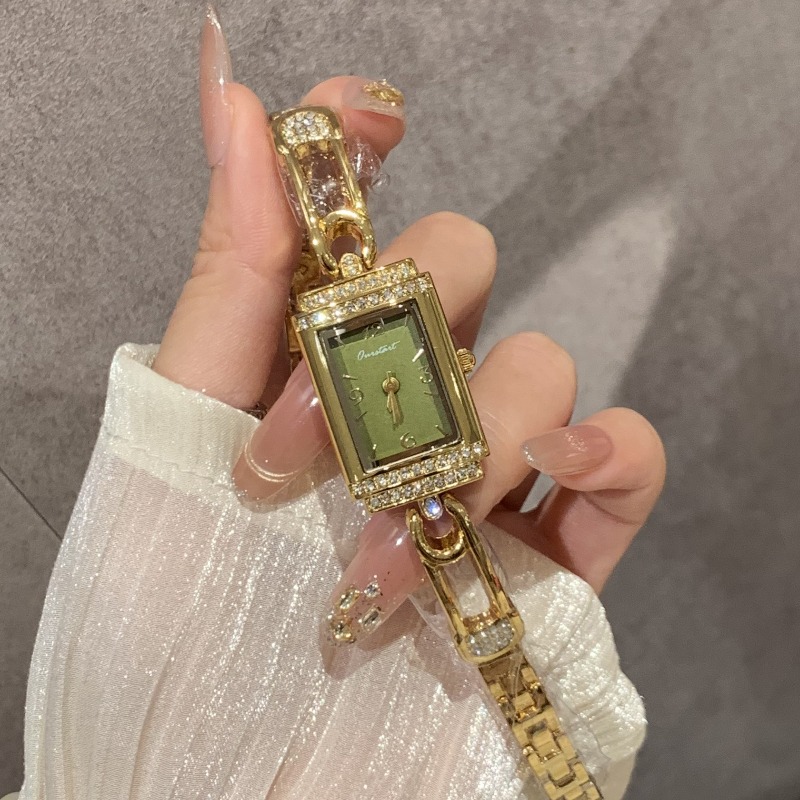 Reloj pequeño de estilo old mo - Luxury Watch Values reseña y precio